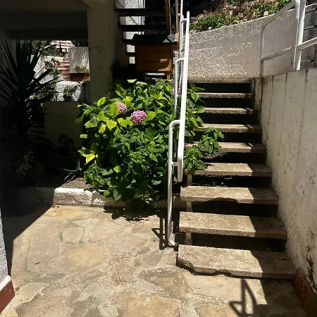 La Isla Apartman