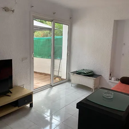 La Isla Apartament *